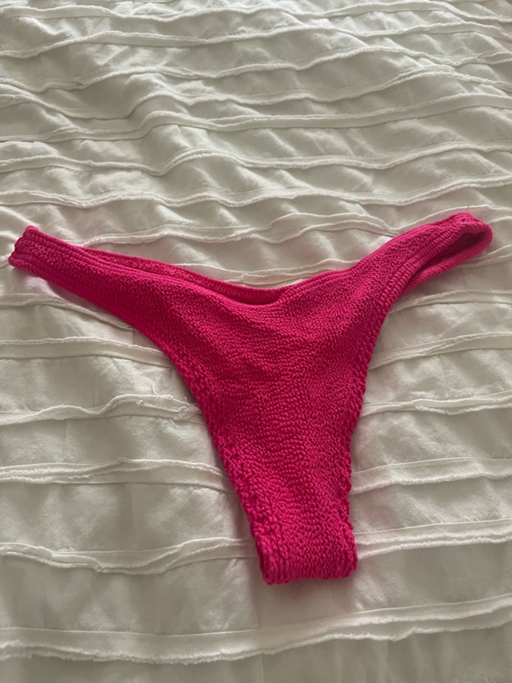 Bond Eye Australia hot pink bikini OS - Picture 2 of 9